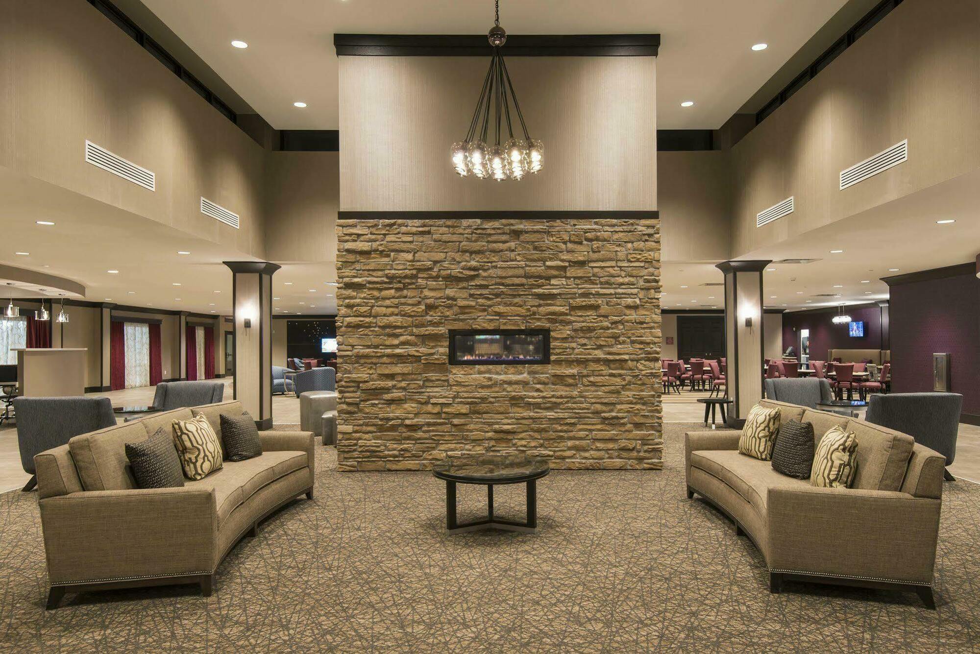 Готель Doubletree By Hilton Скенектаді Екстер'єр фото